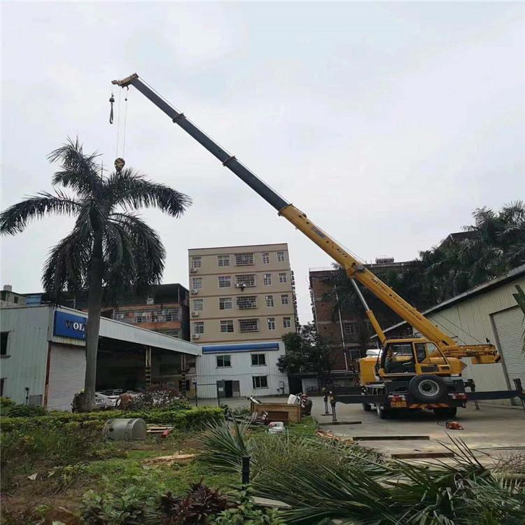 瀍河回族12吨吊车出租一天的收费标准是什么