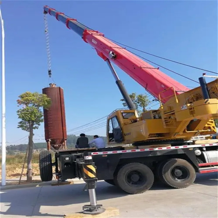 瀍河回族专业吊车租赁多少钱