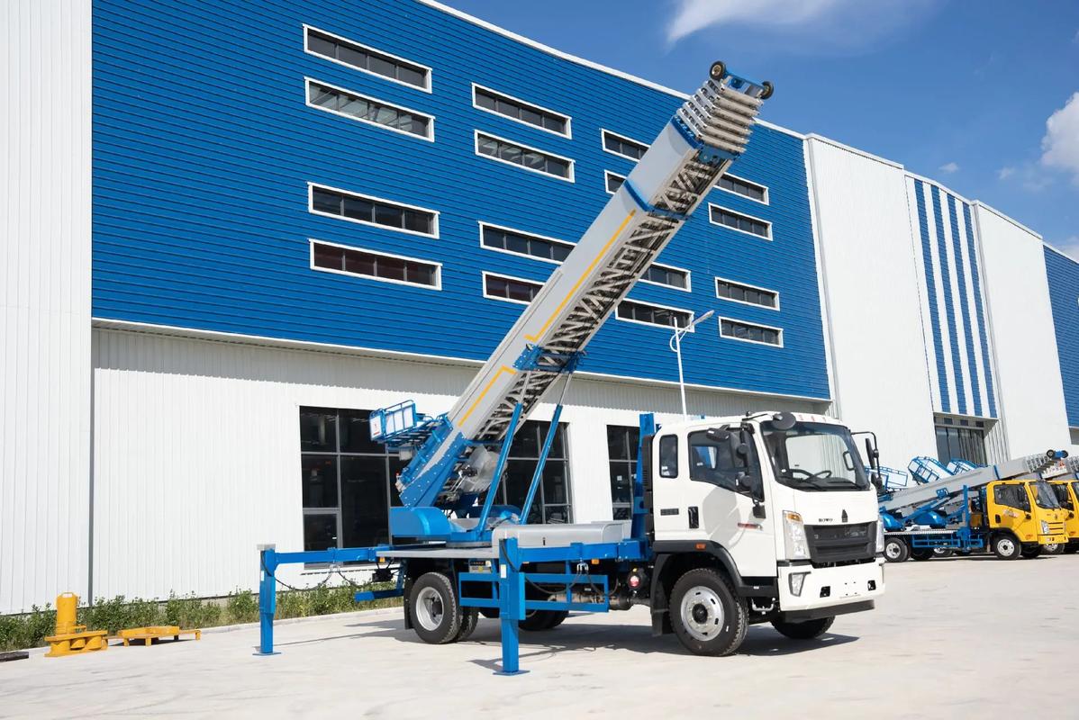 瀍河回族小型云梯车上料车租赁多少钱