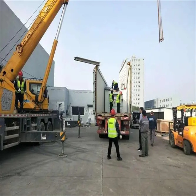 瀍河回族如何找到附近的吊车救援服务